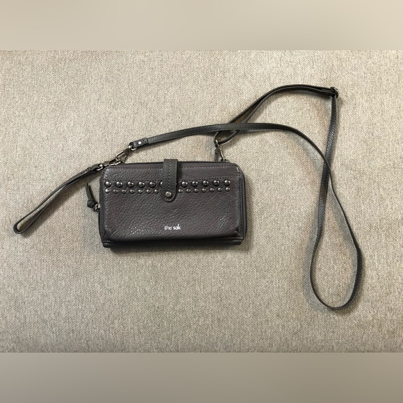 The Sak grey wristlet with shoulder strap - Picture 2 of 7
